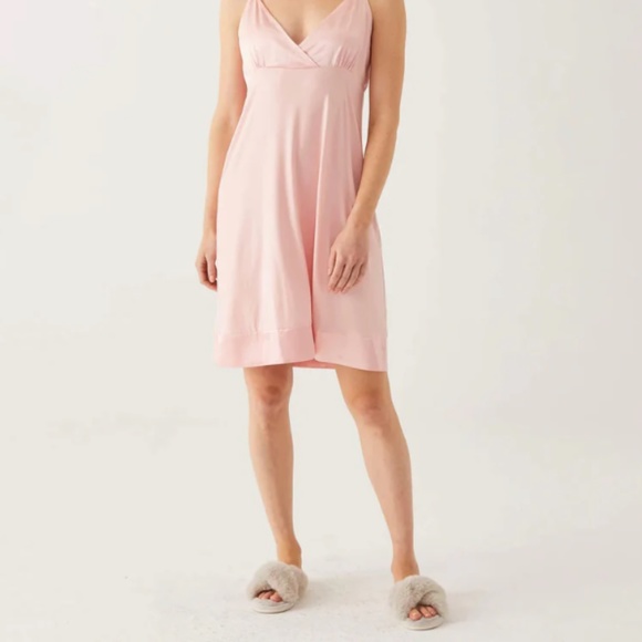 Mersea brand Moon Dancer luxury pajamas, set of 4 matching items, pink, size L - Picture 7 of 8